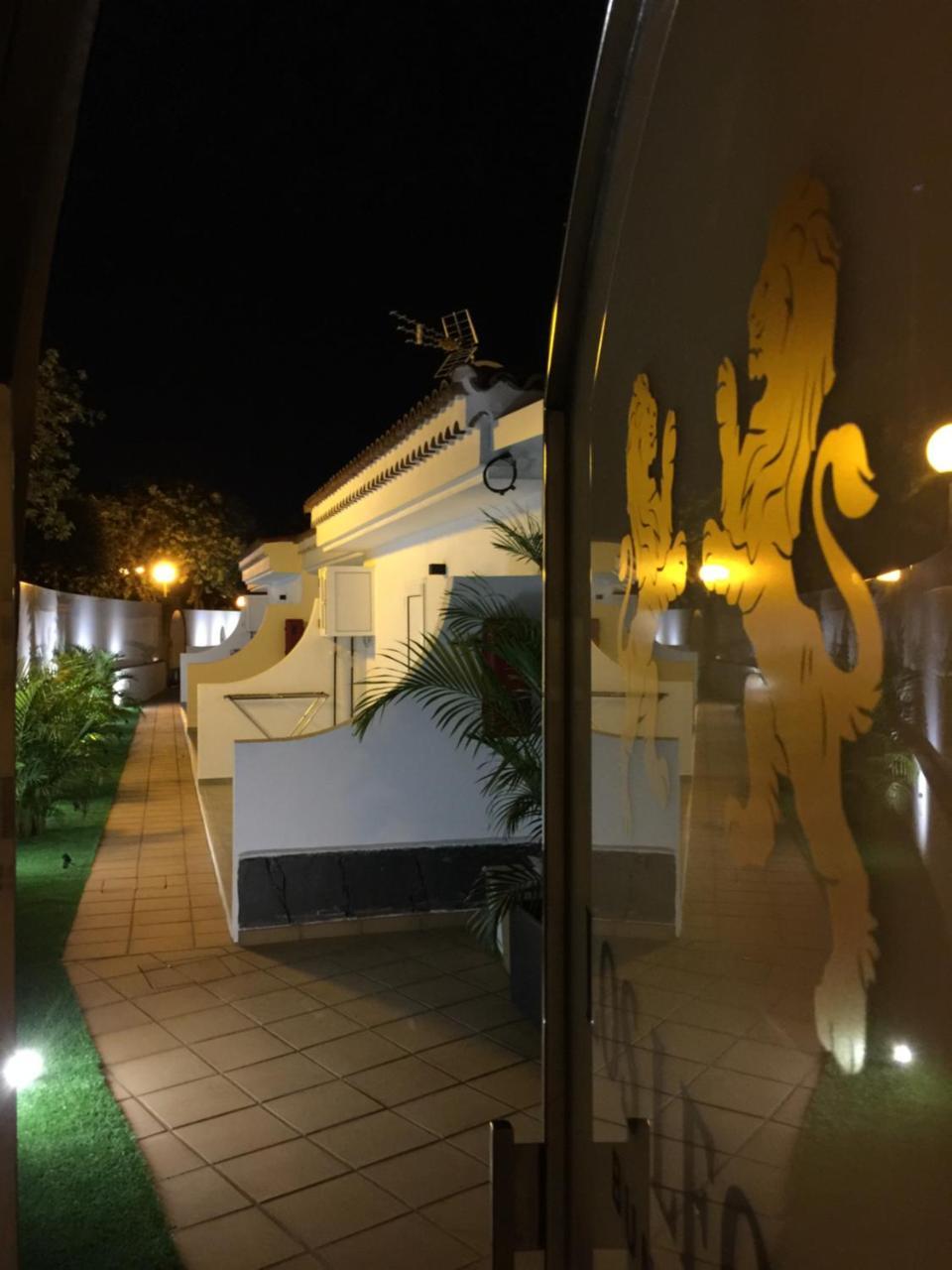 Alsol Los Leones Bungalows - Adults Only Maspalomas  Exterior photo